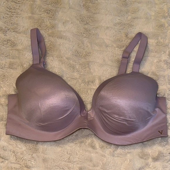 Victoria's Secret Lavender Underwire Bra 34D - Picture 1 of 6